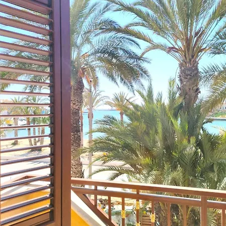 Apartahotel Puesta De Sol 4*