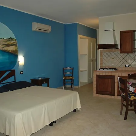 Aparthotel Puesta De Sol 4*