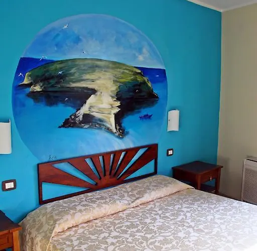 Aparthotel Puesta De Sol 4*